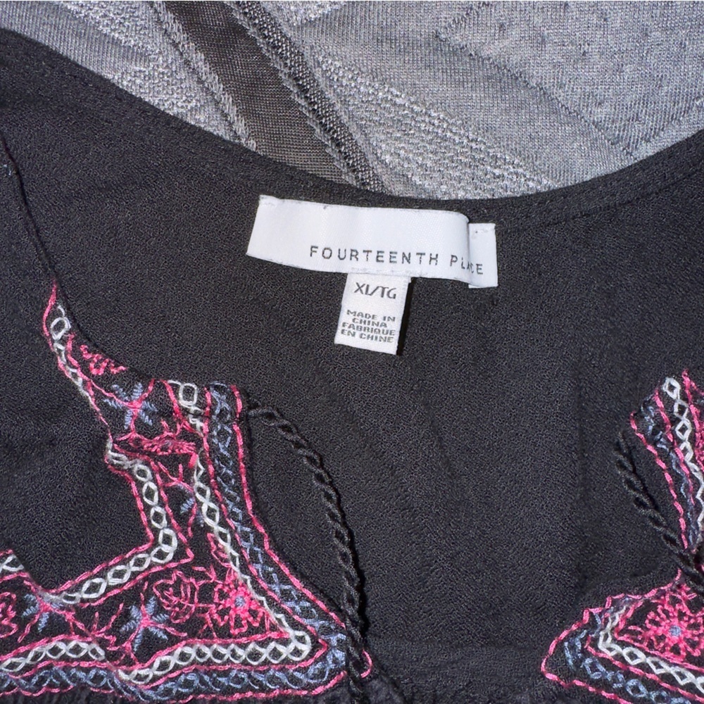 Fourteenth Place Embroidered Black And Pink Sleeveless Dress, Sz XL, Tassel Tie‌ - Picture 7 of 9